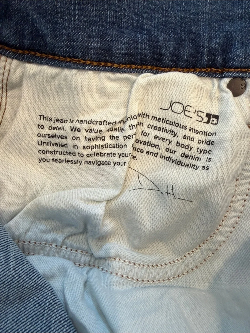 Joe's Jeans Blue Denim Jeans with Contrast Stitching